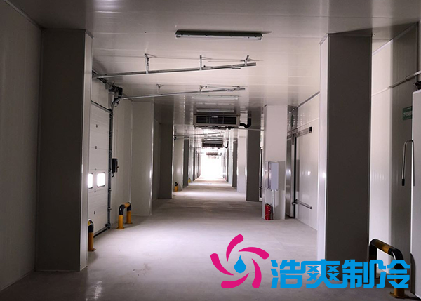 建造-18℃手抓餅冷庫(kù)（食品生產(chǎn)冷藏庫(kù)）安裝價(jià)格需要多少錢？